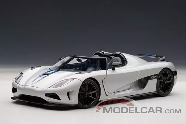 AUTOart Koenigsegg Agera Sparking Topaz 1:18 79006