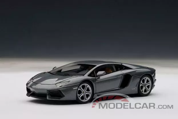 AUTOart Lamborghini Aventador LP700-4 Grigio Estoque Metallic Grey 1:43 54646