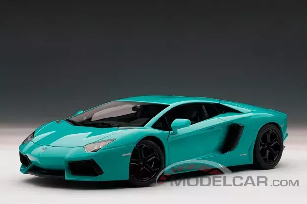 AUTOart Lamborghini Aventador LP700-4 Turquoise Blue 1:18 74667