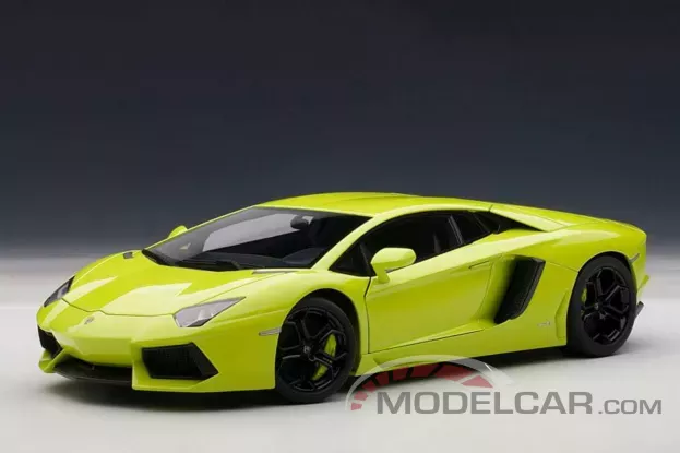 AUTOart Lamborghini Aventador LP700-4 Verde Ithaca 1:18 74668