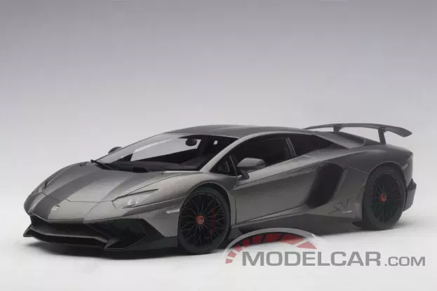 AUTOart Lamborghini Aventador LP750-4 SV Grigio Titans 1:18 74554