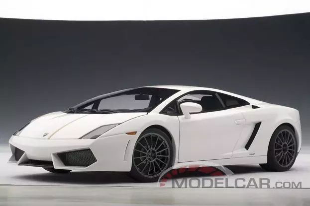 AUTOart Lamborghini Gallardo LP550-2 Balboni 2009 Bianco Monocerus 1:18 74635