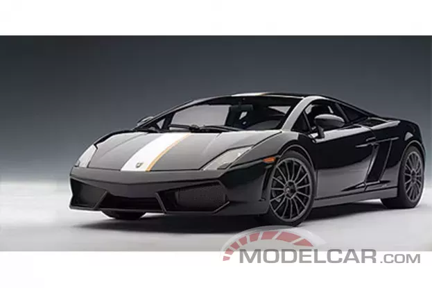 AUTOart Lamborghini Gallardo LP550-2 Balboni 2009 Nero Noctis Black 1:18 74631