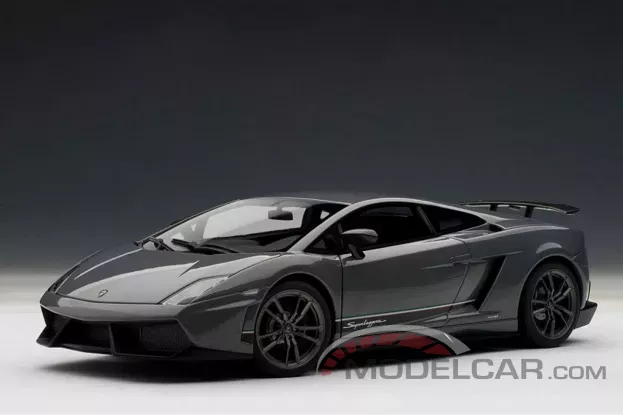 AUTOart Lamborghini Gallardo LP570-4 Superleggera Metallic Grey 1:18 74657