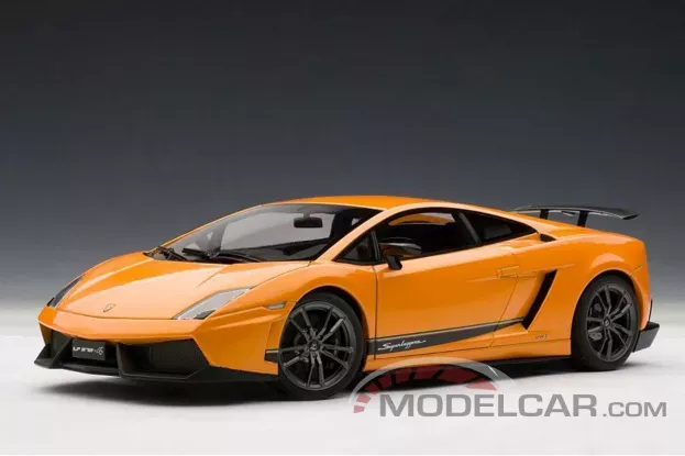 AUTOart Lamborghini Gallardo LP570-4 Superleggera Metallic Orange 1:18 74656