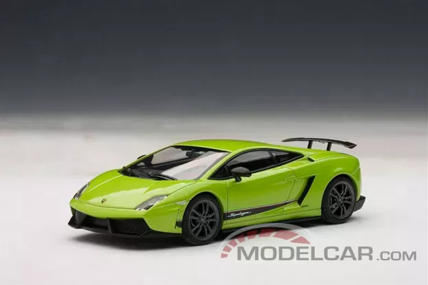 AUTOart Lamborghini Gallardo LP570-4 Superleggera Verde Ithaca Green 1:43 54644