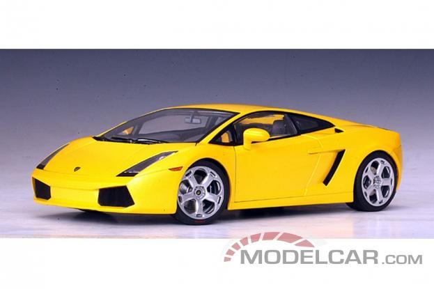 AUTOart Lamborghini Gallardo Metallic Yellow 74571