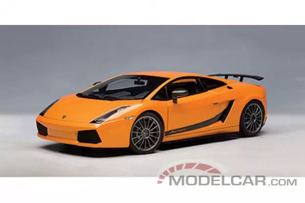 AUTOart Lamborghini Gallardo Superleggera Borealis Metallic Yellow 1:18 74581