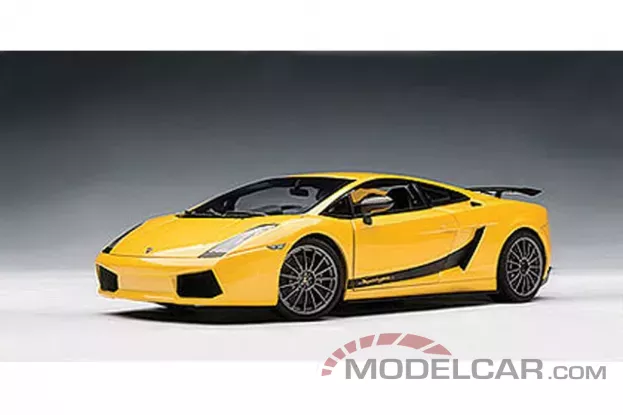 AUTOart Lamborghini Gallardo Superleggera Giallo Midas Metallic Yellow 1:18 74584