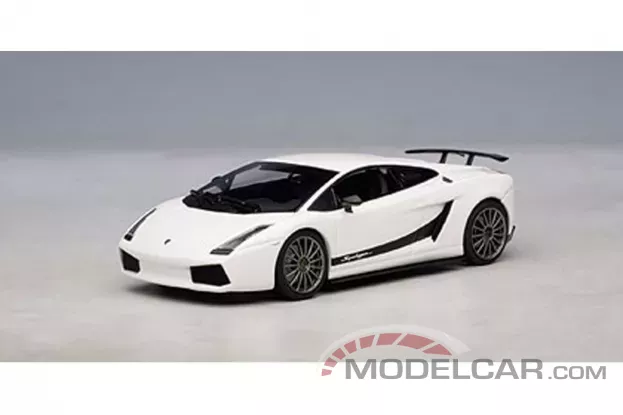 AUTOart Lamborghini Gallardo Superleggera Monocerus Metallic White 1:43 54615