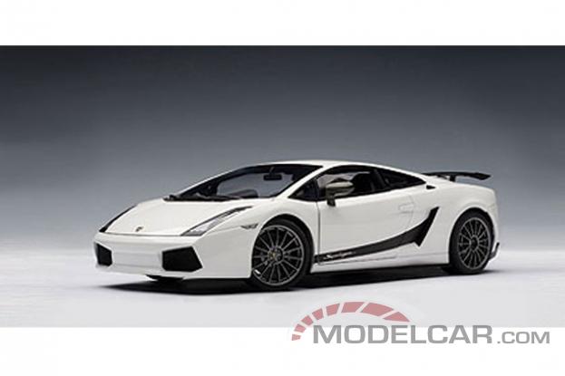 AUTOart Lamborghini Gallardo Superleggera Monocerus Metallic White 74585