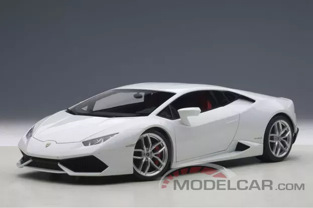 AUTOart Lamborghini Huracan LP610-4 Bianco Icaris 1:18 74602