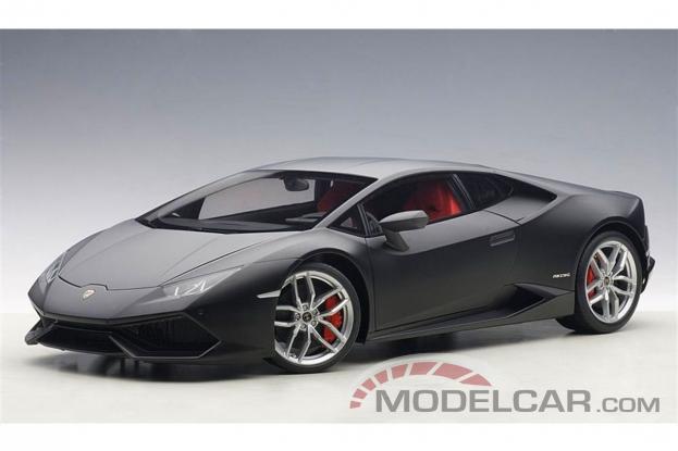 AUTOart Lamborghini Huracan LP610-4 Matt Black 12096