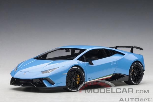 Autoart Lamborghini Huracan Performante أزرق