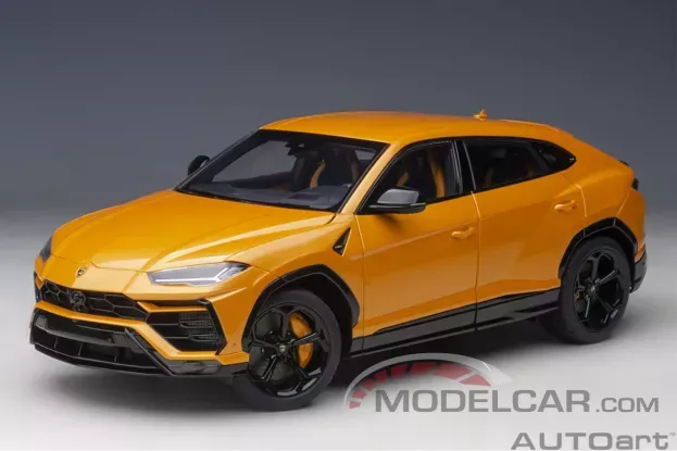 AUTOart Lamborghini Urus Arancio Borealis 1:18 79160