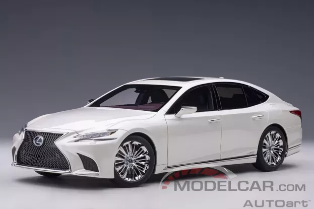 AUTOart Lexus LS 500h Sonic White Metallic 1:18 78866