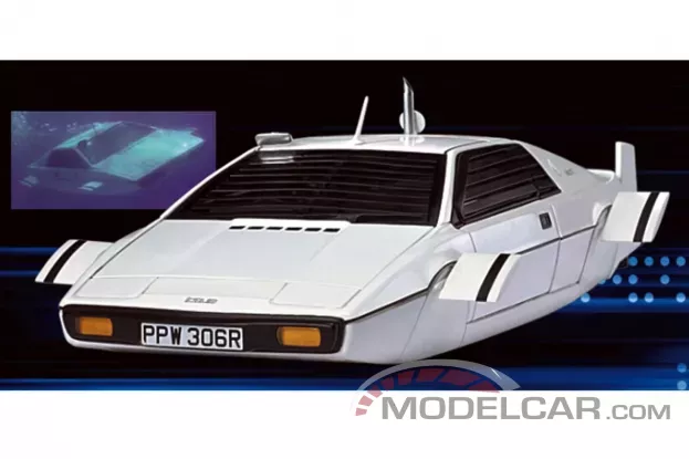 AUTOart Lotus Esprit Submarine S1 Version James Bond The Spy Who Loved Me 1:18 75306