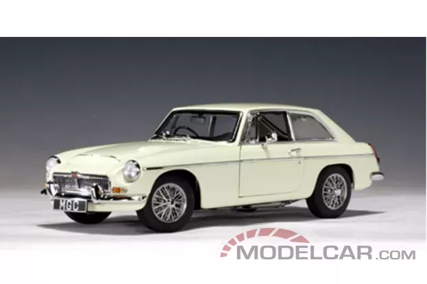 AUTOart MGB GT Snowberry White 1:18 76621