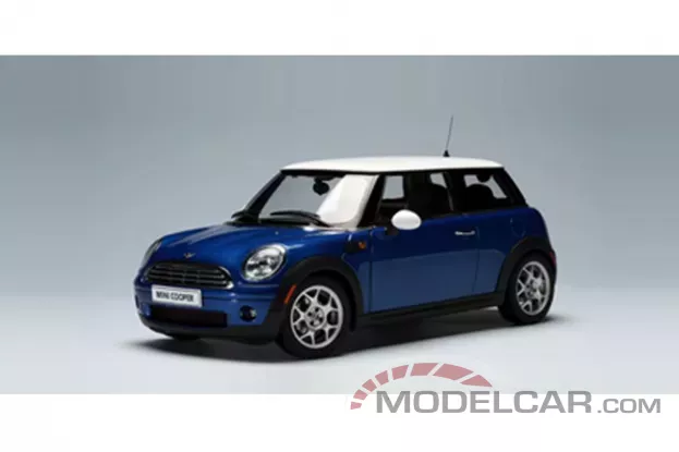 AUTOart MINI Cooper R56 2006 Lightning Blue Metallic White Roof 1:18 75002