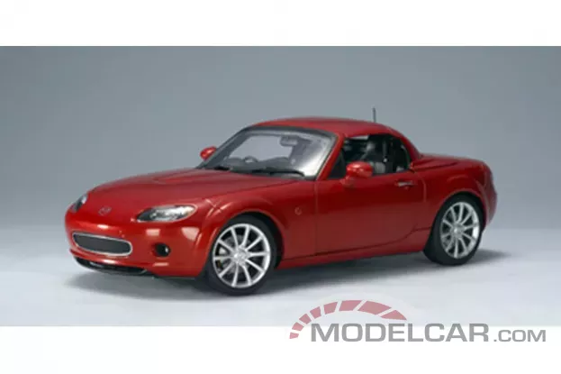 AUTOart Mazda MX-5 Roadster NC Retractable Roof RHD 2006 Copper Red 1:18 75977