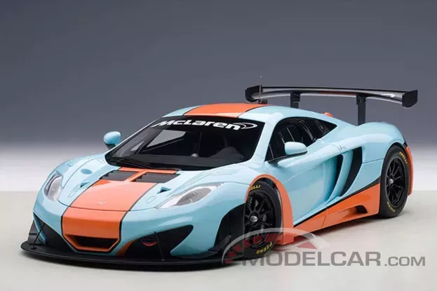 AUTOart McLaren 12C GT3 Presentation Car 2013 Gulf Livery 1:18 81343