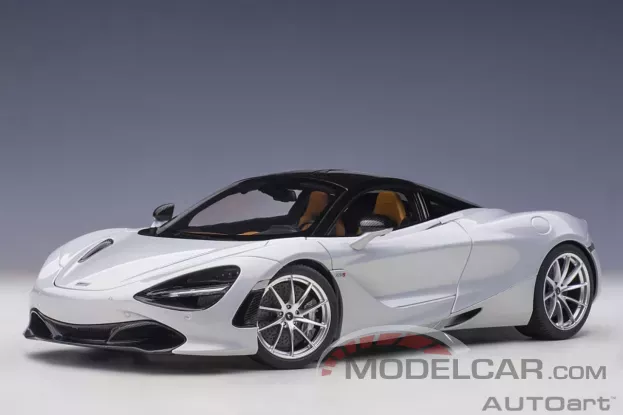 AUTOart McLaren 720S Glacier White 1:18 76071