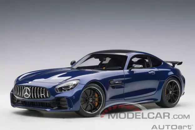 AUTOart Mercedes-AMG GT-R Brilliant Blue Metallic 1:18 76334
