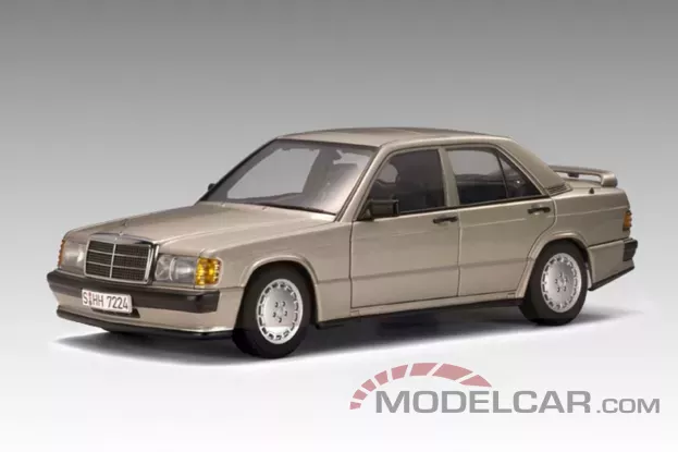 AUTOart Mercedes-Benz 190E 2.3-16 W201 Rauchsilber Metallic 1:18 76121