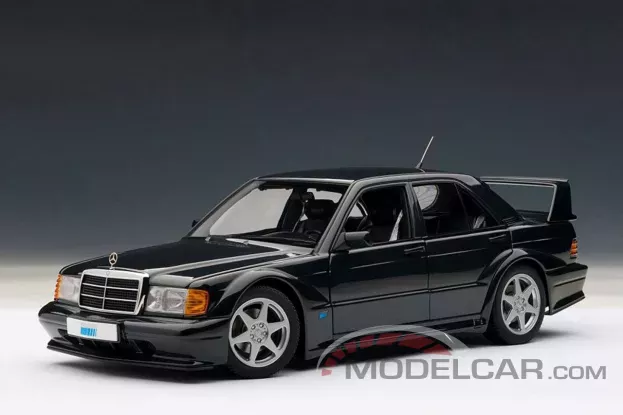AUTOart Mercedes-Benz 190E 2.5-16 Evolution 2 W201 black 1:18 76131