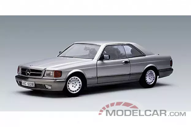 AUTOart Mercedes-Benz 500 SEC Coupe W126 1986 Silver 1:18 76212
