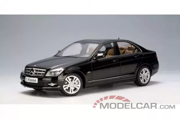 AUTOart Mercedes-Benz C-Class Limousine Avantgarde W204 Black 1:18 76264