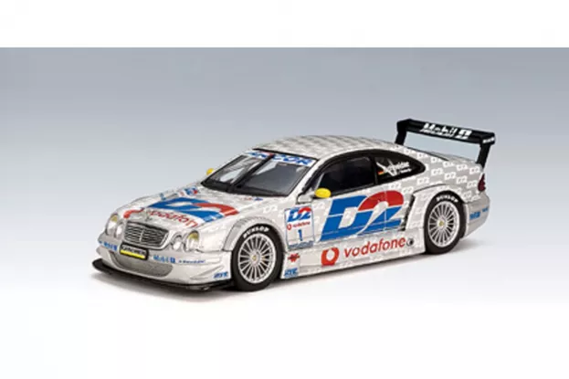 AUTOart Mercedes-Benz CLK DTM 2001 W208 1 Bernd Schneider 1:43 60131