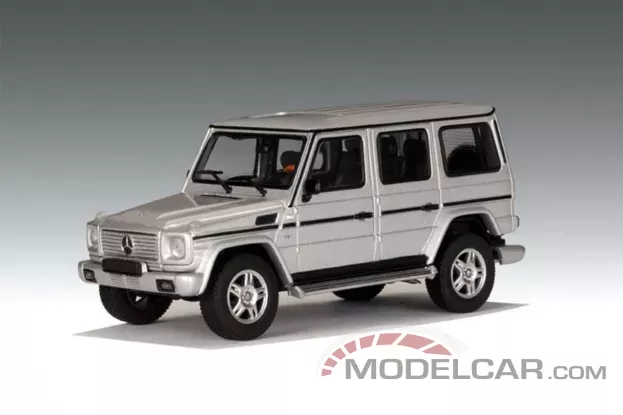 AUTOart Mercedes-Benz G Model LWB W463 Silver 1:43 56111