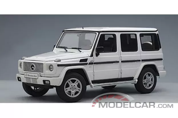 AUTOart Mercedes-Benz G Model LWB W463 White 1:18 76103
