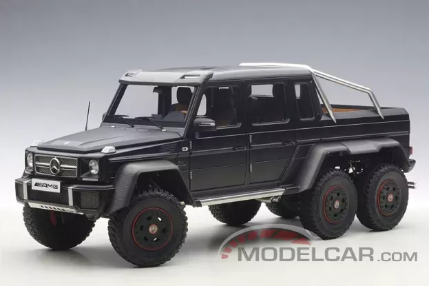AUTOart Mercedes-Benz G63 AMG 6x6 Matt Black 1:18 76302