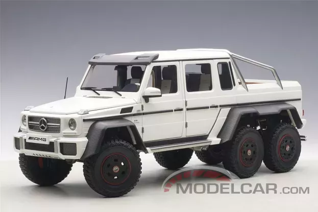AUTOart Mercedes-Benz G63 AMG 6x6 w463 Matt White 1:18 76303