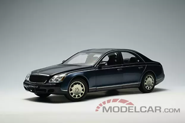AUTOart Mercedes-Benz Maybach 57 SWB Cote D Azur Blue Dark 1:18 76157