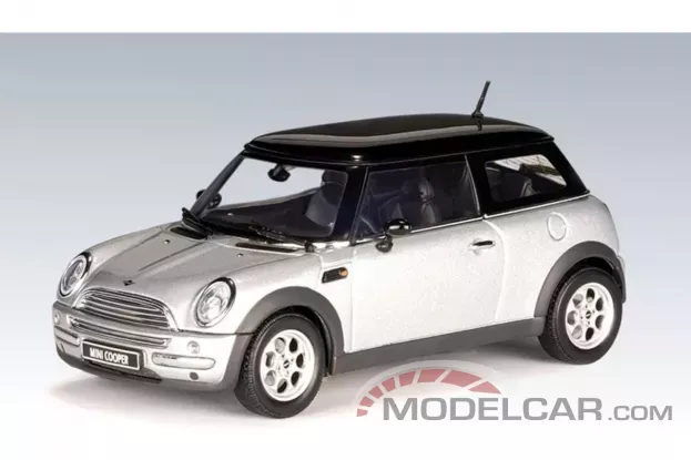 AUTOart Mini Cooper R50 2001 Silver 1:43 54821