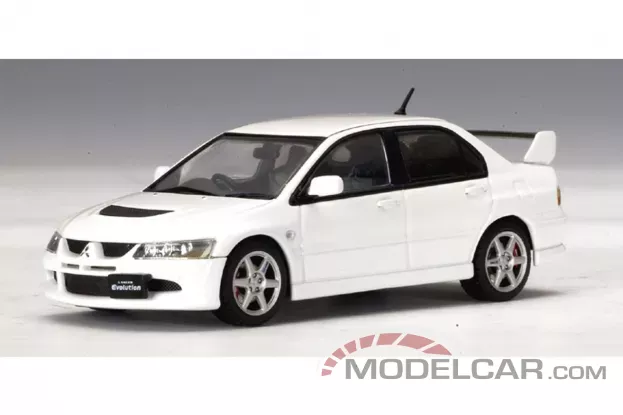 AUTOart Mitsubishi Lancer EVO VIII White 1:43 57182