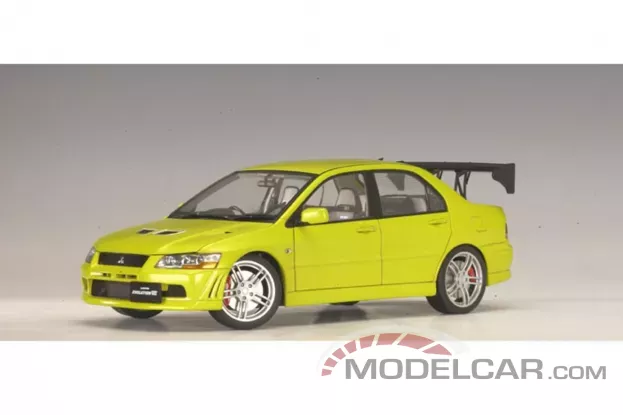 AUTOart Mitsubishi Lancer Evo VII Street Car Street Car with Optional Kit Mustard Yellow 1:18 77166