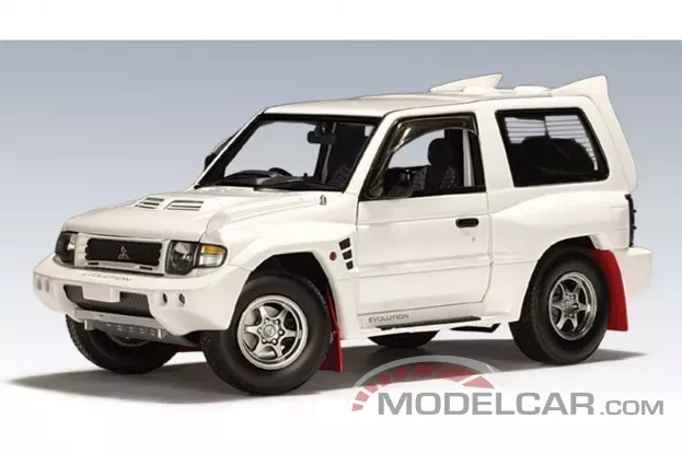 AUTOart Mitsubishi Pajero Evo V20 1998 White 1:18 77133