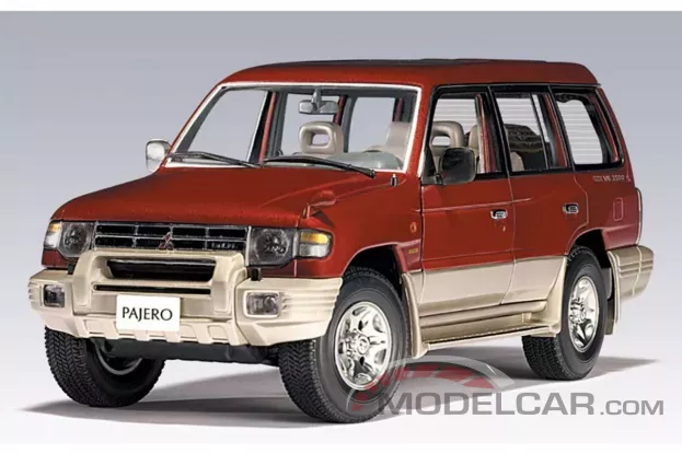 AUTOart Mitsubishi Pajero LWB V20 1998 LHD Metallic Red 1:18 77104