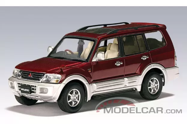 AUTOart Mitsubishi Pajero LWB V20 1999 Red 1:43 57102