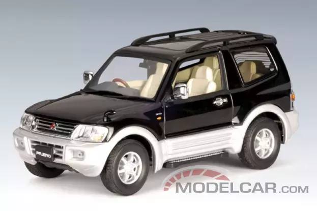 AUTOart Mitsubishi Pajero SWB V20 1999 Black 1:43 57111
