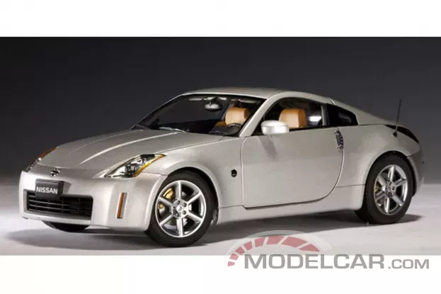 AUTOart Nissan 350Z LHD 2002 Diamond Silver 1:18 77311