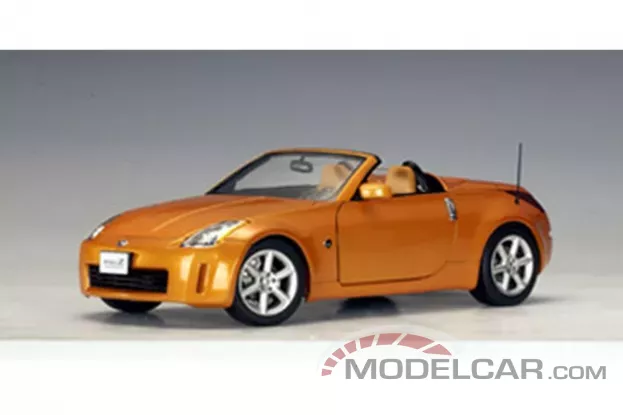 AUTOart Nissan 350Z Roadster LHD Sunset Orange 1:18 77372