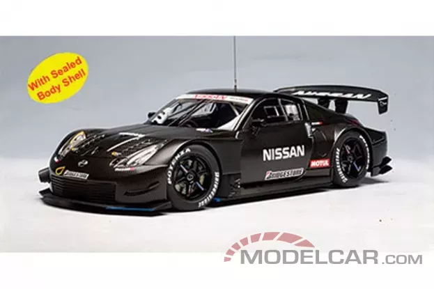 AUTOart Nissan Fairlady Z Super GT 2005 Test Car 1:18 80580