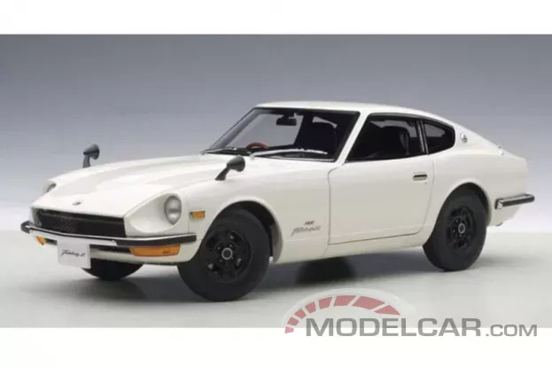 AUTOart Nissan Fairlady Z432 1969 White 1:18 77438