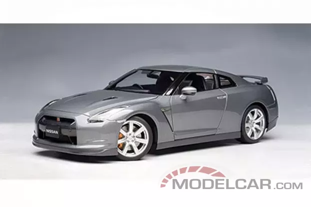 AUTOart Nissan GT-R R35 Dark Metal Grey 1:18 77388