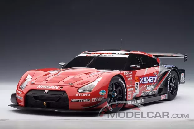 AUTOart Nissan GT-R Super GT R35 2008 Motul Autech Nismo 22 1:18 80879
